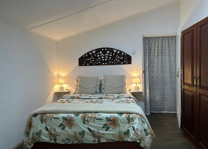 Laza Villa